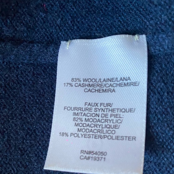 ROBBI and NIKKI by Robert Rodriguez Navy Faux Fur Sweater - Picture 8 of 8